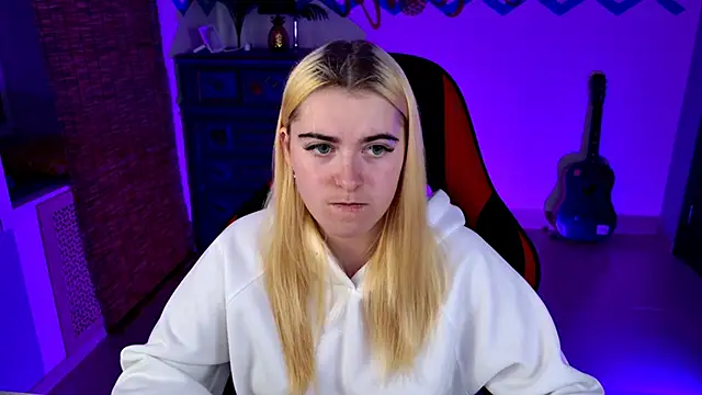 Stef Nicks online show from 09/13/25, 09:09