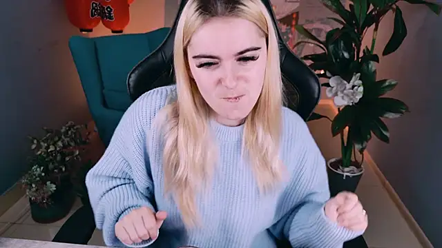 Stef Nicks online show from 09/25/25, 05:22