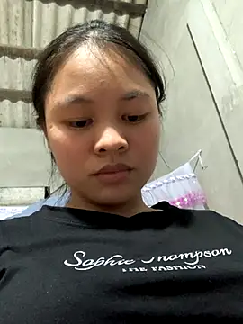 Snapshot of NhuFox chatting on 09/23/25, 12:52 NhuFox online show from 09/23/25, 12:52