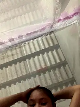 NhuFox online show from 12/16/25, 01:27