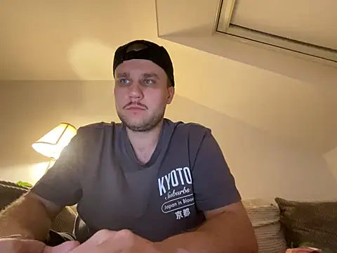 Pascalhot1 online show from 03/16/26, 08:02