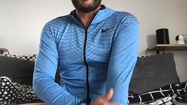 Snapshot of Toysboy67bi chatting on 09/29/25, 10:09 Toysboy67bi online show from 09/29/25, 10:09