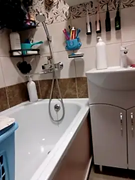 N i k o l a u online show from 12/19/25, 04:47