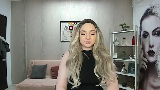 JaquelinLaurent online show from 03/19/26, 08:57