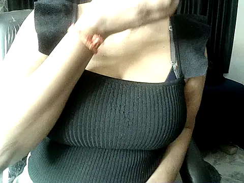 Anaconda-Mall online show from 11/29/25, 04:32