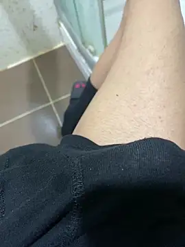 Snapshot of BatchedTracer chatting on 01/18/26, 11:30 BatchedTracer online show from 01/18/26, 11:30