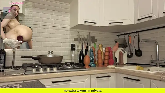 Edena  online show from 04/14/26, 04:13