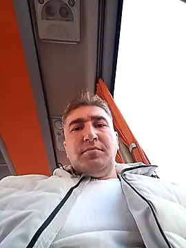 mert0359 online show from 12/16/25, 01:27