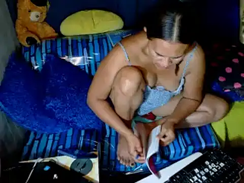 xxloveheart online show from 09/10/25, 10:43