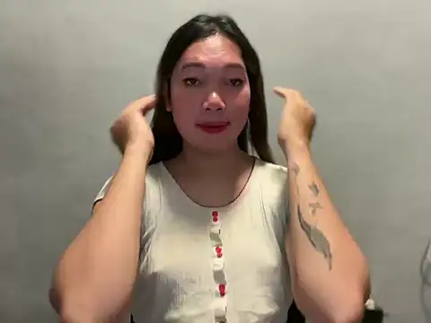 Snapshot of ur_sexymaurice chatting on 02/22/26, 11:25 ur sexymaurice online show from 02/22/26, 11:25