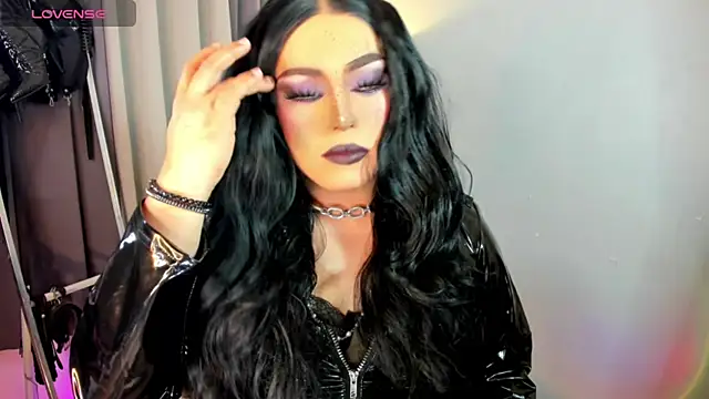 Snapshot of MagnaCumLoader17 chatting on 09/17/25, 08:10 MagnaCumLoader17 online show from 09/17/25, 08:10