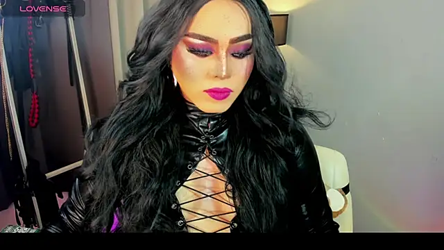 Snapshot of MagnaCumLoader17 chatting on 09/22/25, 07:38 MagnaCumLoader17 online show from 09/22/25, 07:38