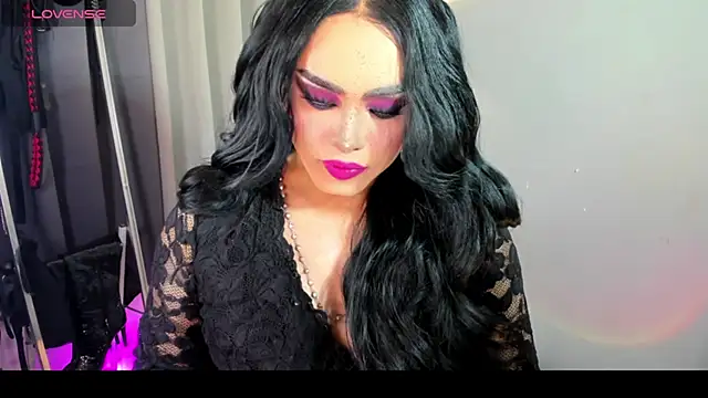 Snapshot of MagnaCumLoader17 chatting on 09/30/25, 08:19 MagnaCumLoader17 online show from 09/30/25, 08:19