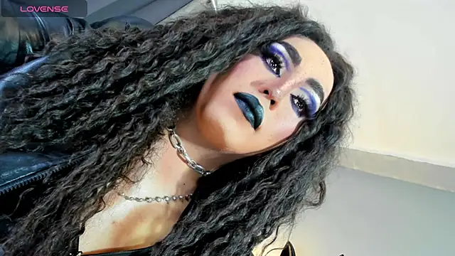 Snapshot of MagnaCumLoader17 chatting on 11/03/25, 09:05 MagnaCumLoader17 online show from 11/03/25, 09:05