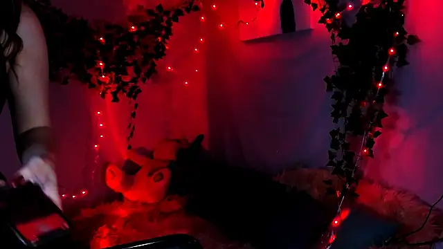 ChloeRicc online show from 02/17/26, 06:14