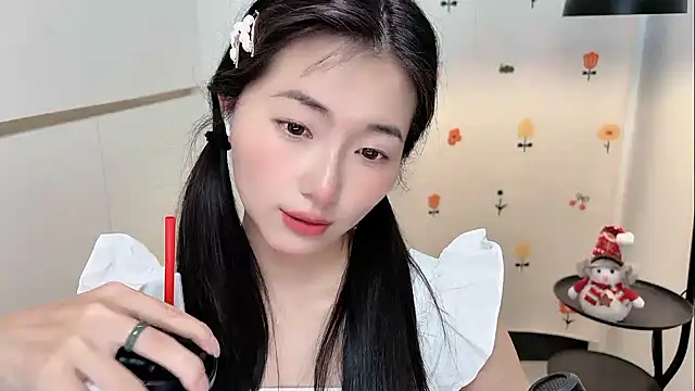 Rosalind xixi online show from 04/23/26, 03:30