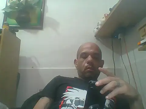 Snapshot of mexhotbi chatting on 04/15/26, 07:58 mexhotbi online show from 04/15/26, 07:58