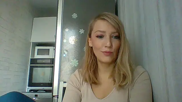 Vexxaa online show from 12/17/25, 06:52