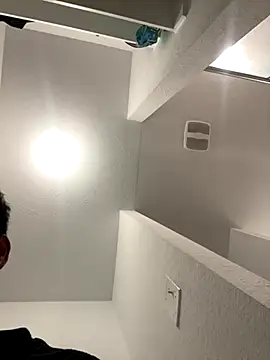 fuego01 online show from 09/17/25, 06:59