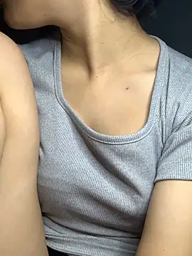 Snapshot of Nguyenha11 chatting on 09/30/25, 07:46 Nguyenha11 online show from 09/30/25, 07:46