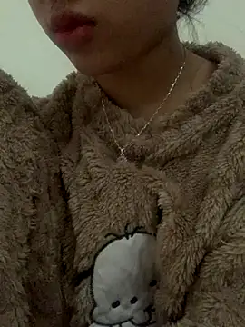 Nguyenha11 online show from 01/08/26, 09:44