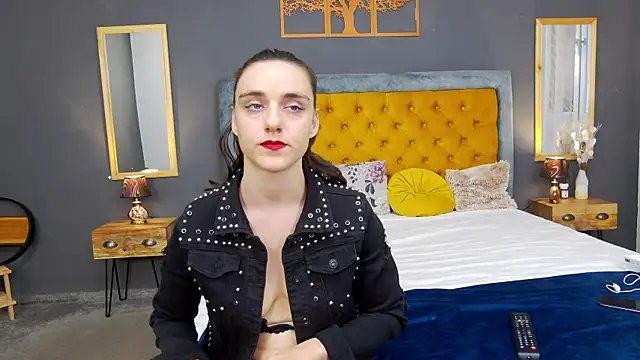 Snapshot of Jessica_White_ chatting on 09/24/25, 04:49 Jessica White online show from 09/24/25, 04:49