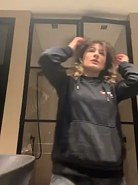 IsabellaEtha online show from 02/14/26, 12:46