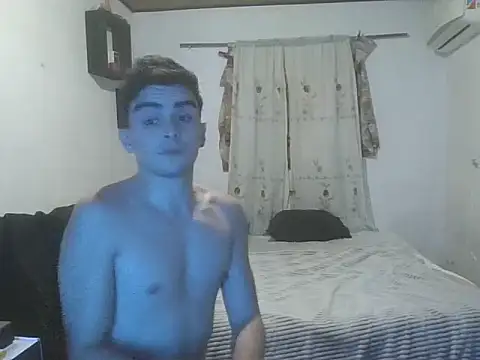 Rodrigo99 9 online show from 04/21/26, 08:01