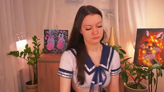 Snapshot of EvaDowe chatting on 10/13/25, 04:01 EvaDowe online show from 10/13/25, 04:01