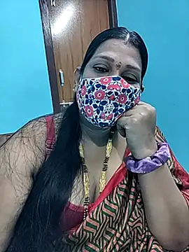 Snapshot of sutari84 chatting on 09/17/25, 05:03 sutari84 online show from 09/17/25, 05:03