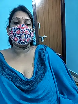 Snapshot of sutari84 chatting on 09/19/25, 08:42 sutari84 online show from 09/19/25, 08:42