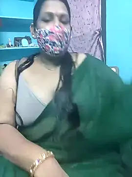 Snapshot of sutari84 chatting on 09/23/25, 02:31 sutari84 online show from 09/23/25, 02:31