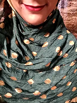 Indian-Aleena online show from 09/23/25, 07:55