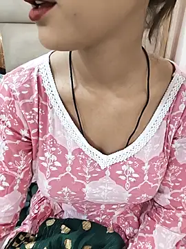 Snapshot of Indian-Aleena chatting on 04/30/26, 05:25 Indian-Aleena online show from 04/30/26, 05:25
