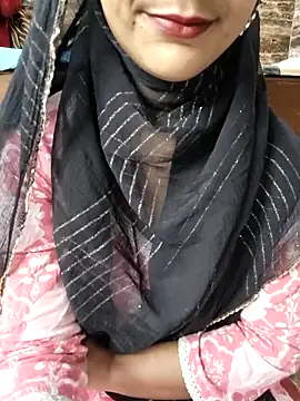 Snapshot of Indian-Aleena chatting on 04/30/26, 06:03 Indian-Aleena online show from 04/30/26, 06:03