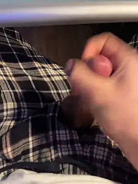 19yearsboyy online show from 11/04/25, 05:23