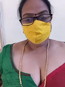 Snapshot of heera-rani chatting on 06/03/26, 04:15 heera-rani online show from 06/03/26, 04:15