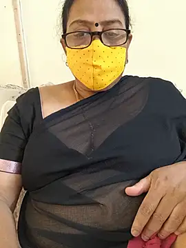 Snapshot of heera-rani chatting on 06/04/26, 03:23 heera-rani online show from 06/04/26, 03:23