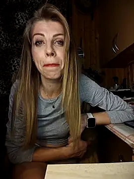 Snapshot of Hyupobigih chatting on 09/10/25, 07:47 Hyupobigih online show from 09/10/25, 07:47