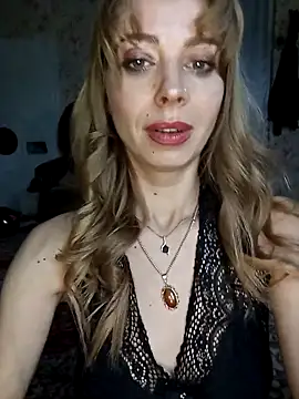 Snapshot of Hyupobigih chatting on 10/29/25, 10:39 Hyupobigih online show from 10/29/25, 10:39