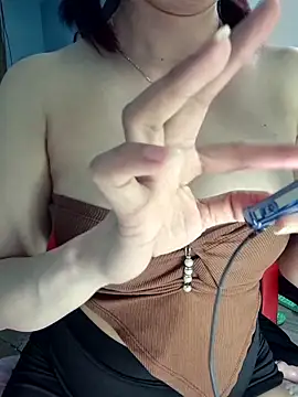 Linh linh01 online show from 03/01/26, 01:57