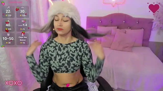 HANNI TAY online show from 12/18/25, 11:49