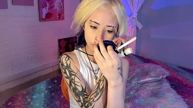 Hannahpage online show from 10/22/25, 11:54