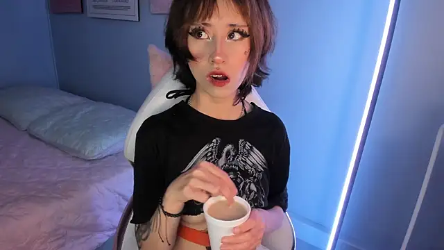 Hannahpage online show from 04/29/26, 12:31