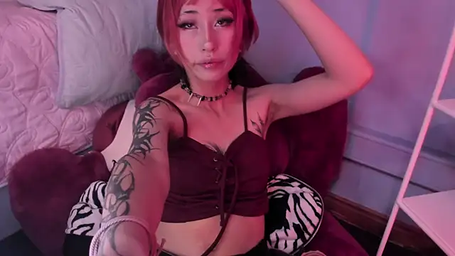 Hannahpage online show from 06/12/26, 12:37