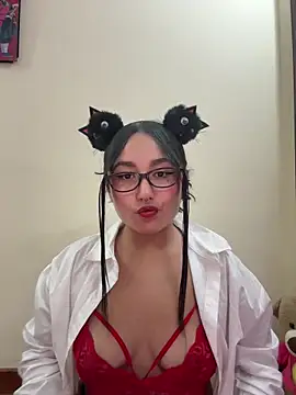 Snapshot of saranghae_ chatting on 11/27/25, 03:19 saranghae online show from 11/27/25, 03:19