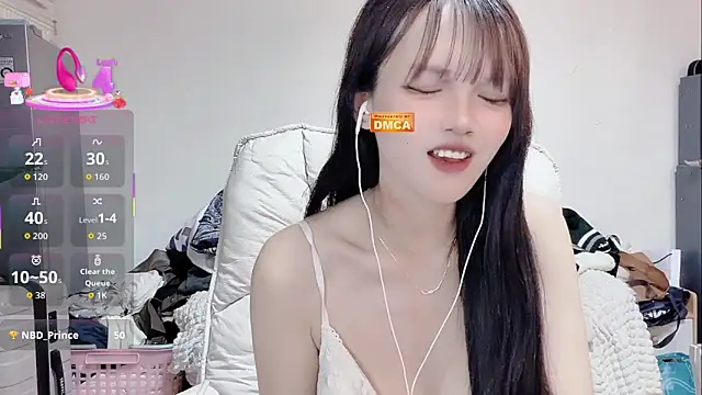 twlilybae online show from 03/12/26, 02:23