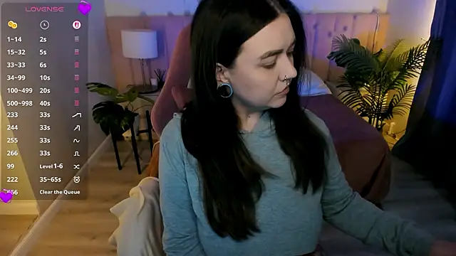 ashton heidii online show from 03/08/26, 02:04