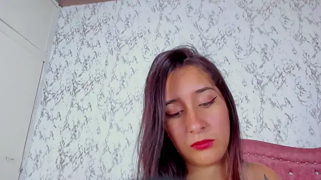 SofiiFoox online show from 11/25/25, 11:10