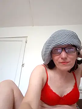 Vera Elle online show from 04/02/26, 11:52